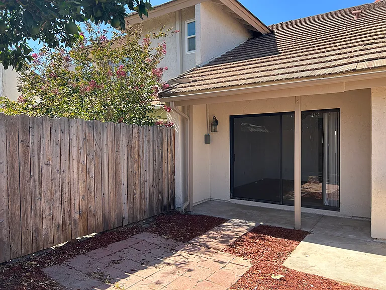 4337 Manzanita Way — Photo 9