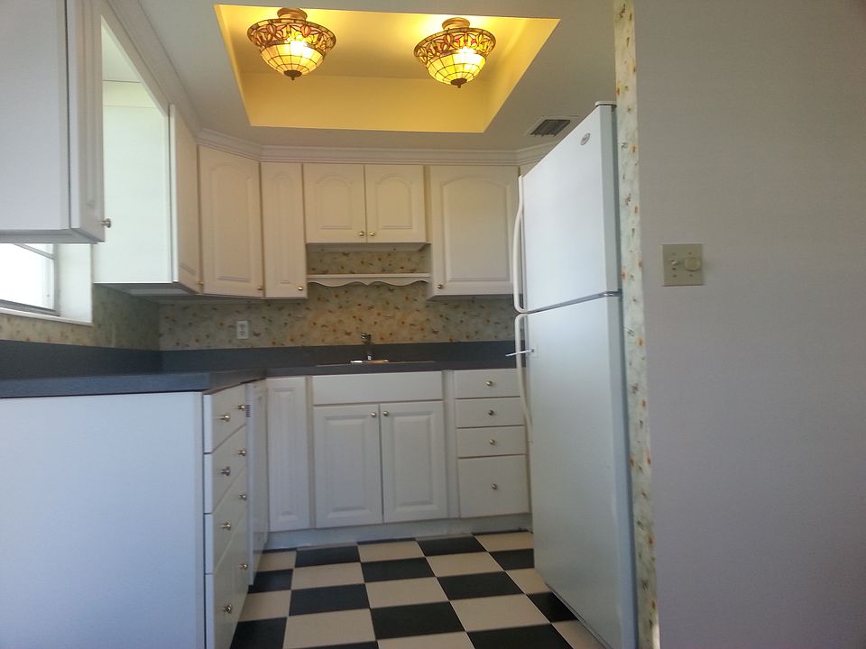 1st image of 2800 Indian River Blvd