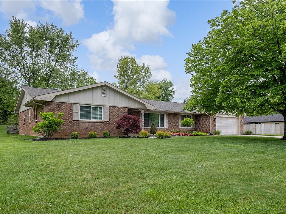 1st image of 2100 Crab Tree Dr