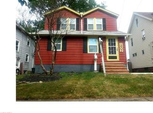 1607 Orchard Grove Ave, Lakewood, OH