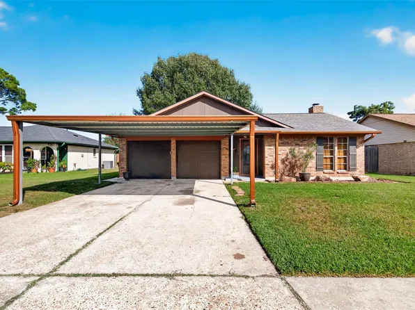 4809 Yellowstone Dr, Pasadena, TX 77505