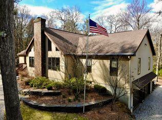 56 Cross Rd, Mount Washington, MA 01258