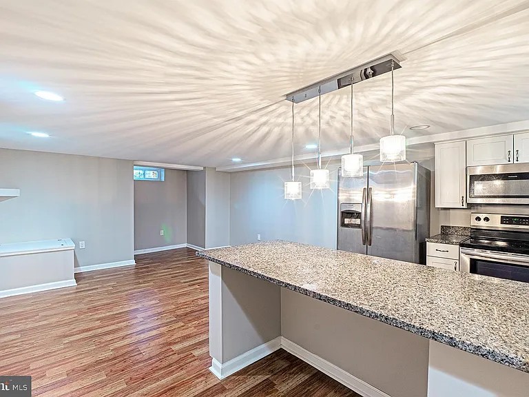 1535 Gales St NE — Photo 20