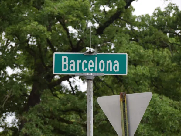 Barcelona St, Mabank, TX 75156