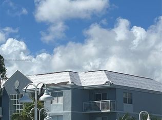 8670 SW 212th St APT 306, Cutler Bay, FL 33189