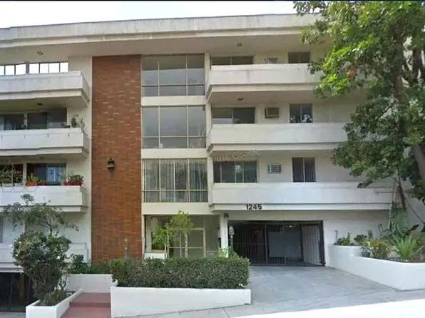 Kings Palace, 1245 N Kings Rd APT 5, West Hollywood, CA 90069