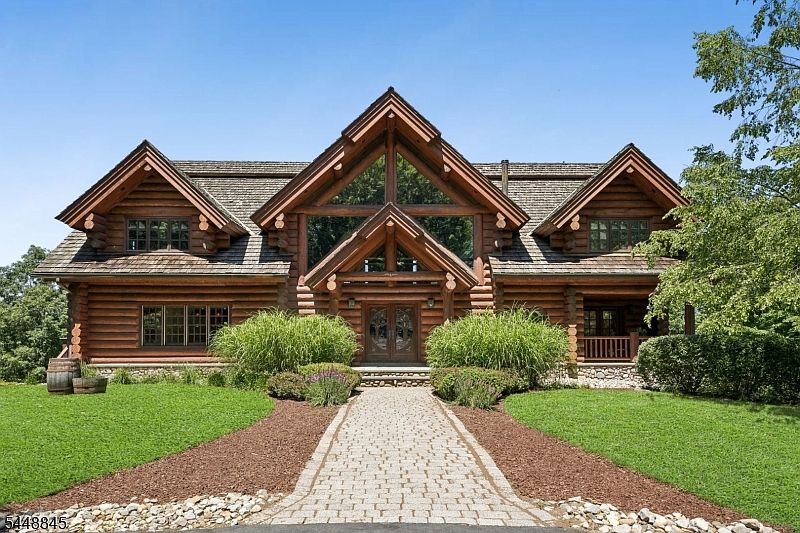 1st image of 1132 Green Pond Road