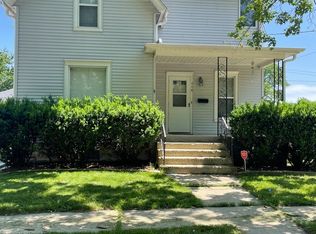 416 S 9th St, Dekalb, IL 60115