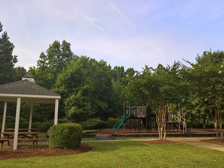 1800 Beaudet Ln — Photo 25