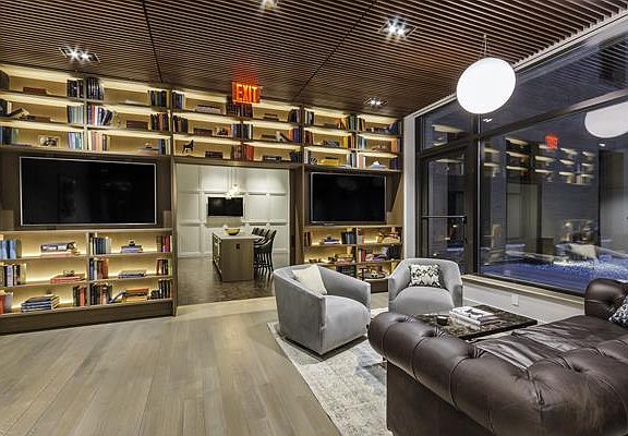 5th image of 90 West St APT 21P