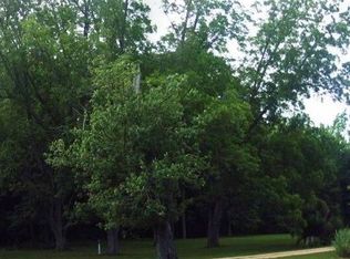 1444 S Sansbury Rd, Timmonsville, SC 29161