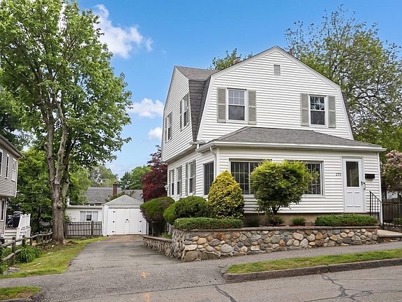 2nd image of 233 Florence Ave