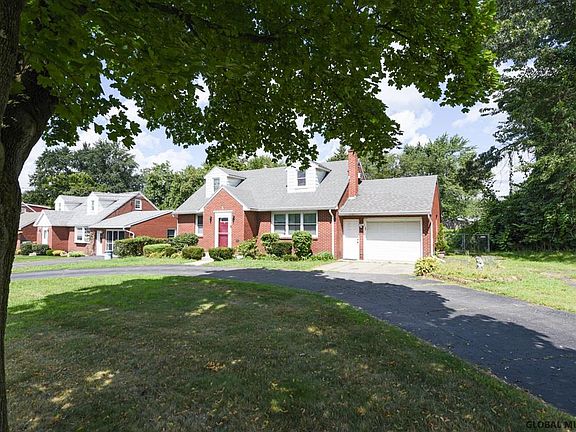 2nd image of 1 Iris Ln