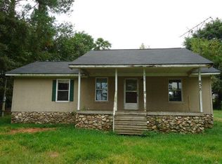 438 Smoak Bridge Cir, Warwick, GA 31796