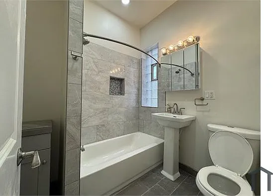 6223 S Champlain Ave #2 — Photo 10