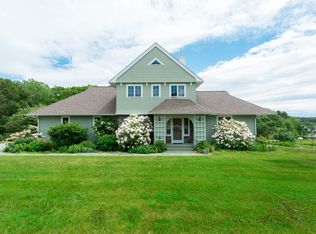 11 Hartley Farm Ln, Kittery, ME 03904