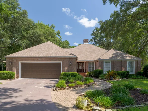 916 E Choctawhatchee Dr, Niceville, FL 32578