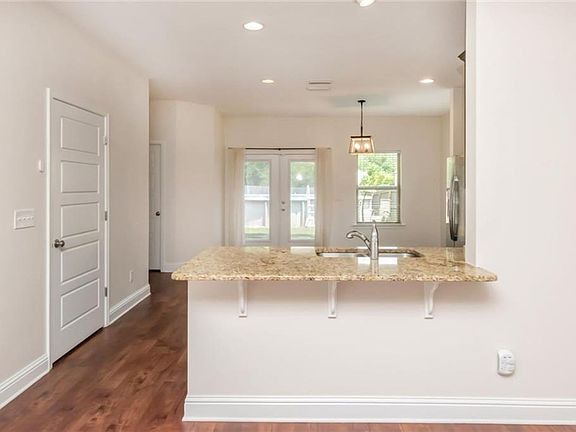 4th image of 3027 Notsram Ct