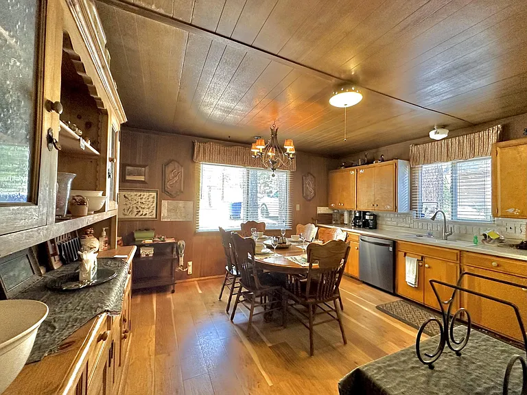 39964 Lakeview Dr — Photo 16