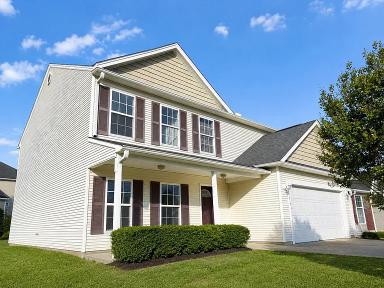 414 Bentridge Dr — Photo 1