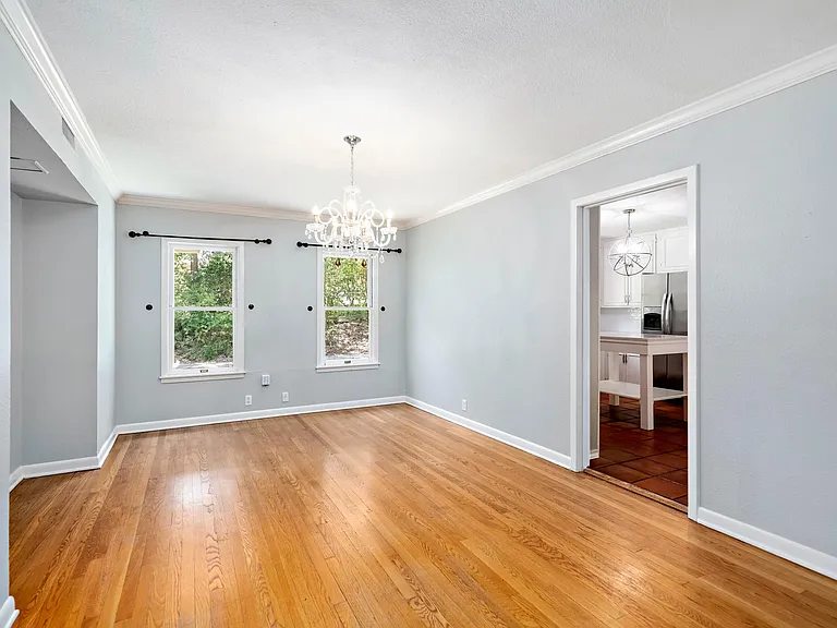 705 Eventide Dr — Photo 12