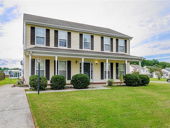 2nd image of 6400 Blossom View Ln