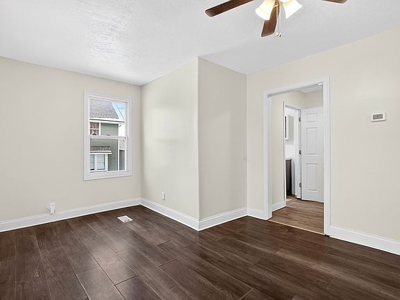 4th image of 530 Hammel St #1