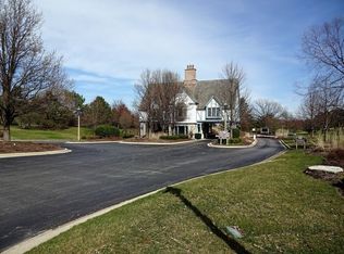 47 Ruffled Feathers Dr, Lemont, IL 60439