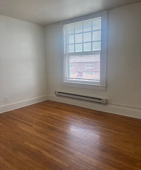 500 Oakhurst Dr #6 — Photo 8