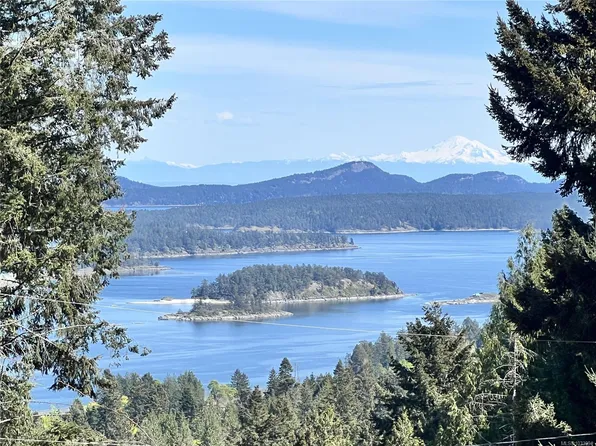 151 Devine Dr, Saltspring Island, BC V8K 2H5