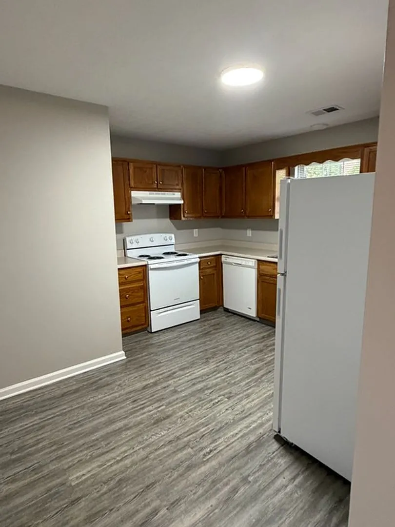 207 Aqueduct Drive — Photo 4