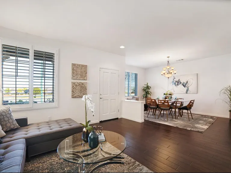 2432 Homer Ln — Photo 5