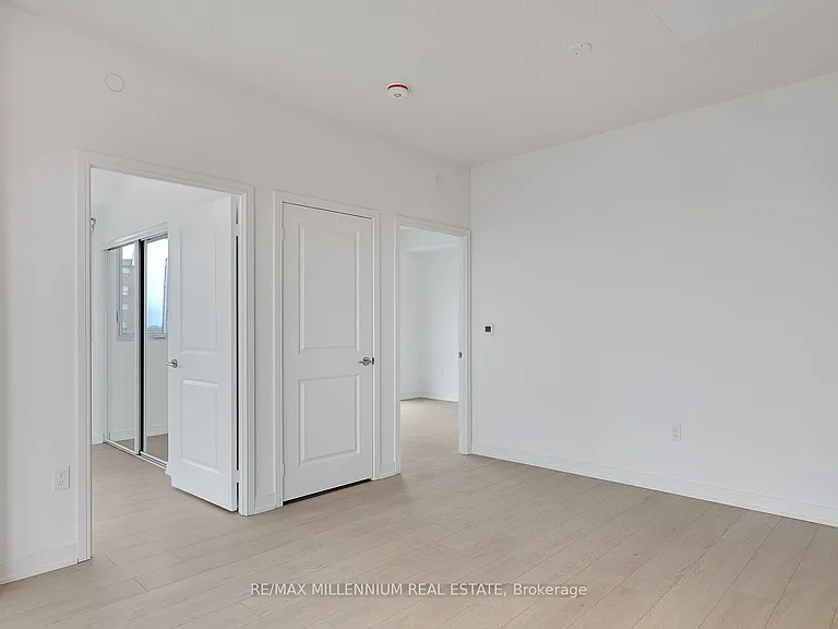 8 Nahani Way #2706 — Photo 10