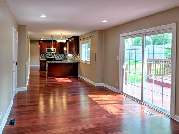 5th image of 4275 Eisenhower Cir
