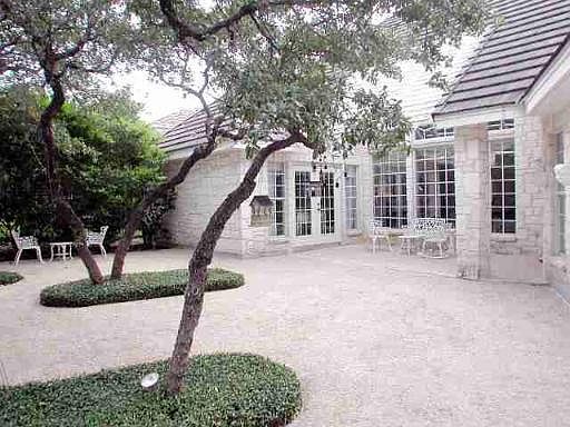 3rd image of 21 WESTELM GARDEN