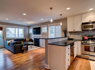 2155B 8th Ave W, Seattle, WA 98119