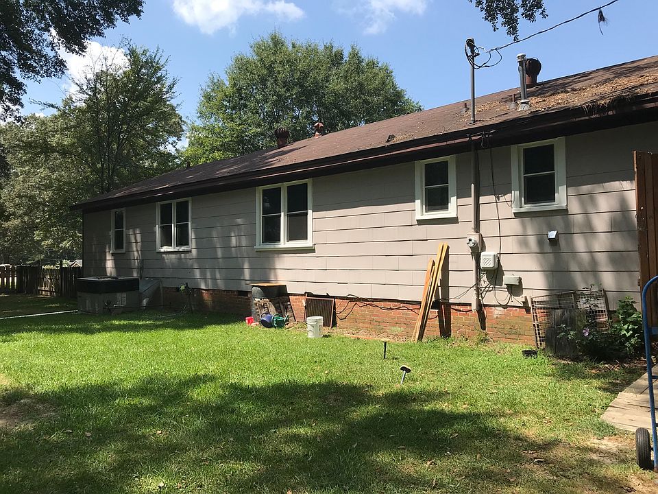 2nd image of 1036 Wilson St