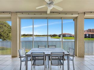 689 Vintage Reserve Cir #15-D, Naples, FL 34119
