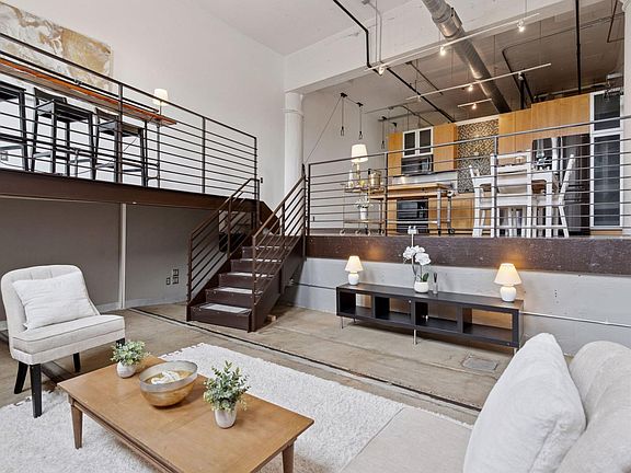 3rd image of 730 Stinson Blvd Unit 106