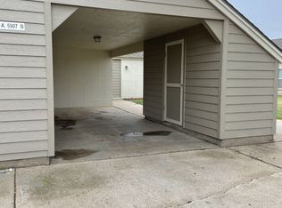 5907 Eisenhower Ct #B, Great Bend, KS 67530