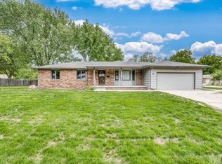 1407 E Blue Spruce Rd, Derby, KS 67037