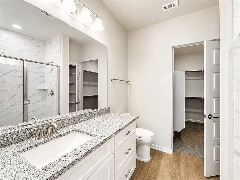 7149 Magnolia Crk #201 — Photo 11