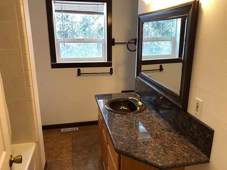 21106 Old Sunset Hwy — Photo 16
