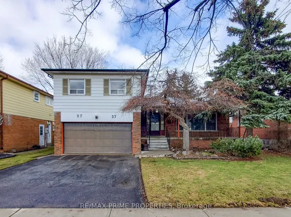 37 Lawnmere Cres, Toronto, ON M1S 2T1