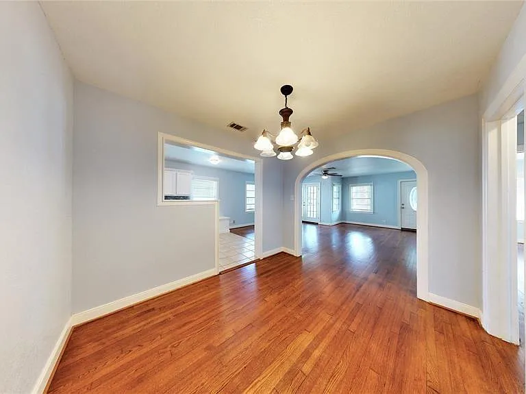 919 Dorothy St — Photo 12