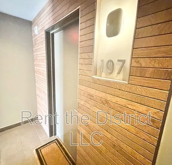 2926 Porter St NW #107 — Photo 16