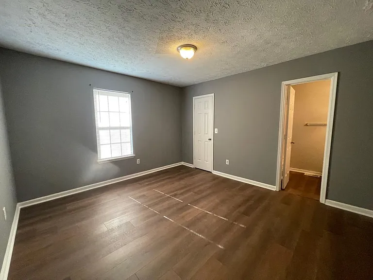 401 Water Oak Way — Photo 17