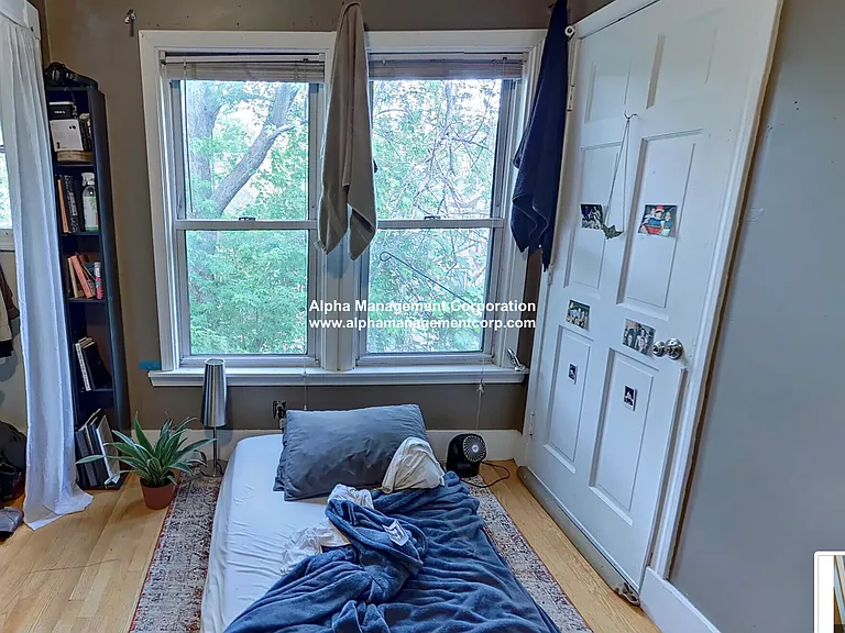 131 Brook St #3 — Photo 4