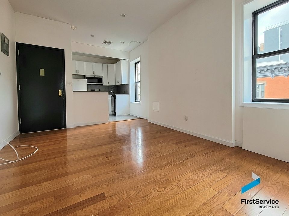 1st image of 61 1st Ave #14