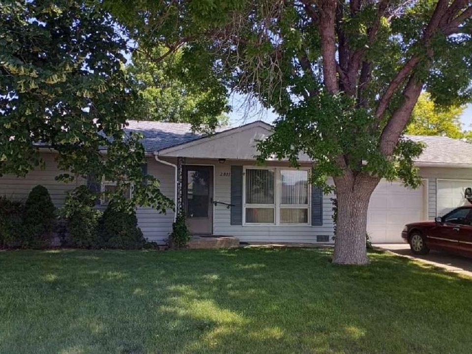 1st image of 2811 W C St